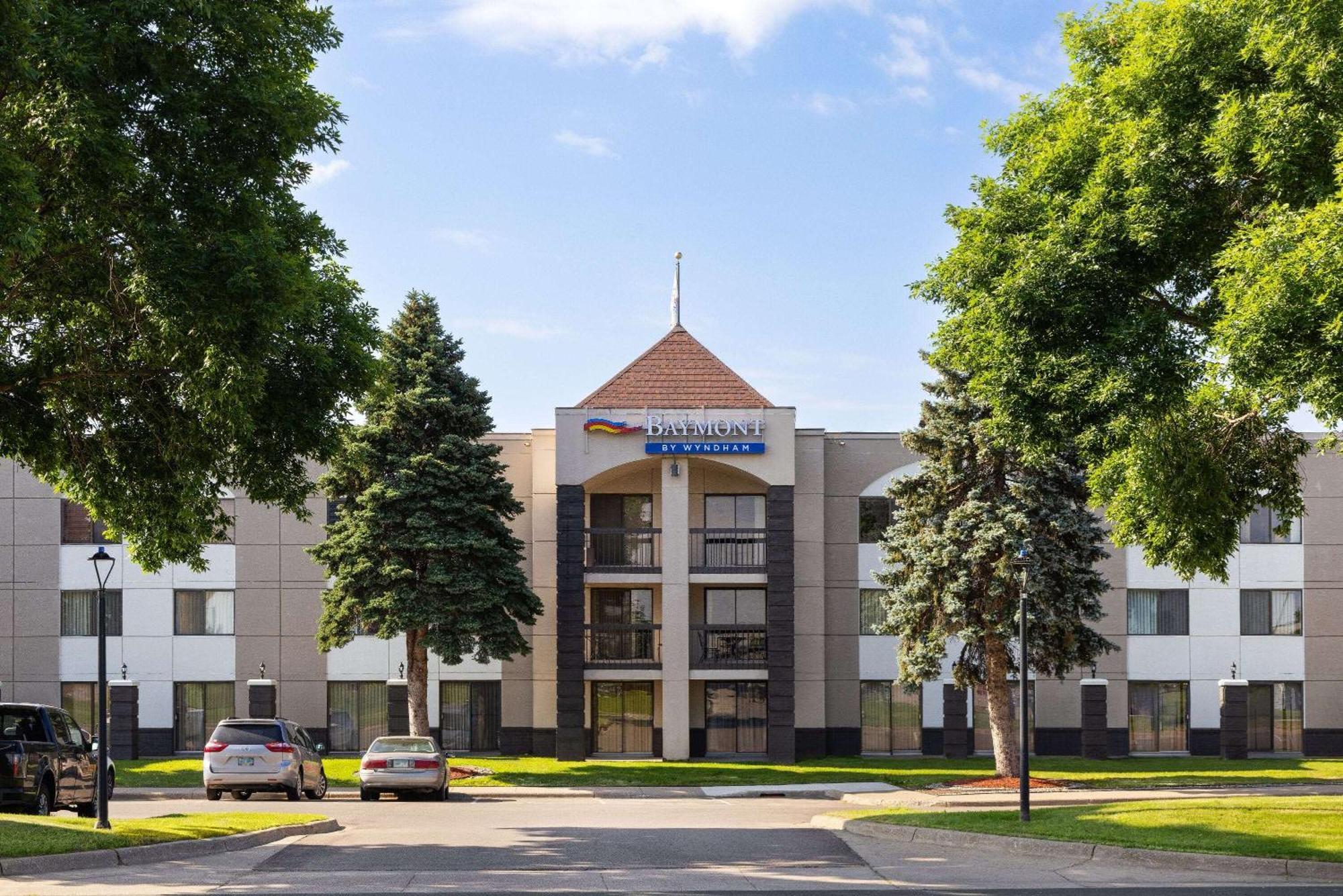Baymont By Wyndham Shakopee Hotel Exterior foto